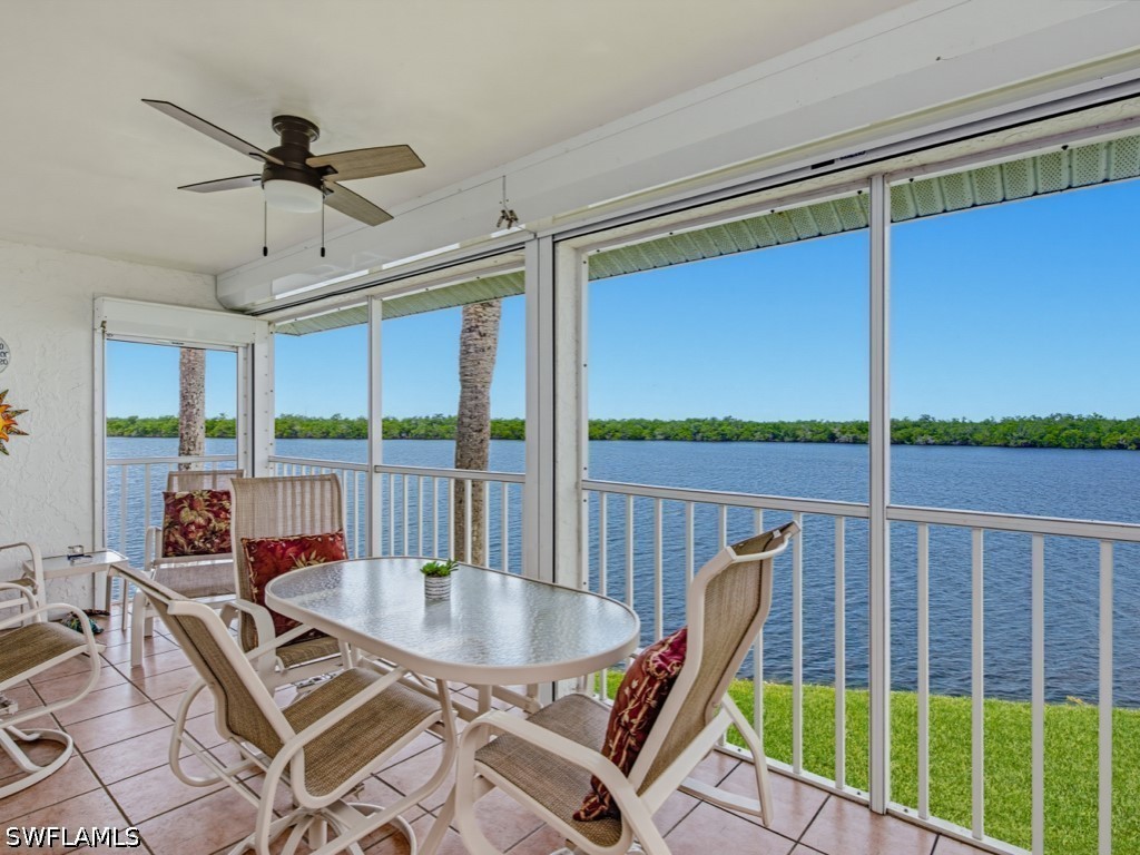 2 bed home in Naples