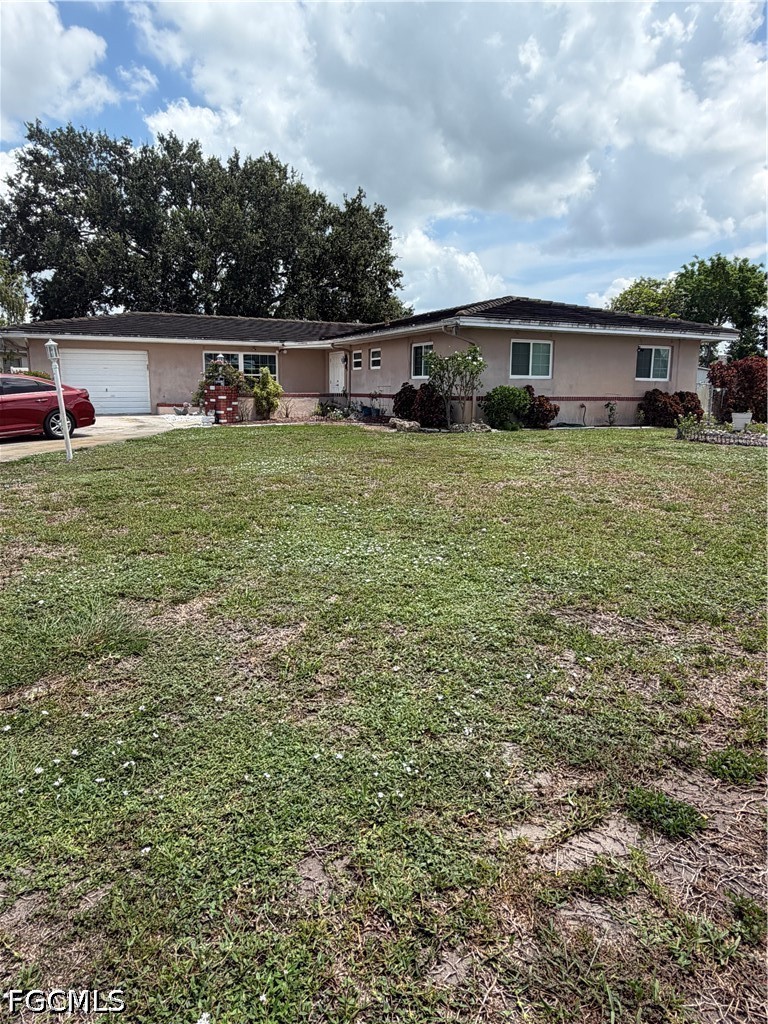 4 bed home in Lehigh Acres