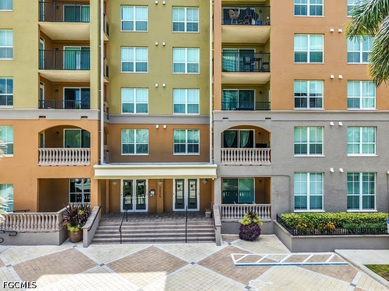 2 bed home in Fort Myers