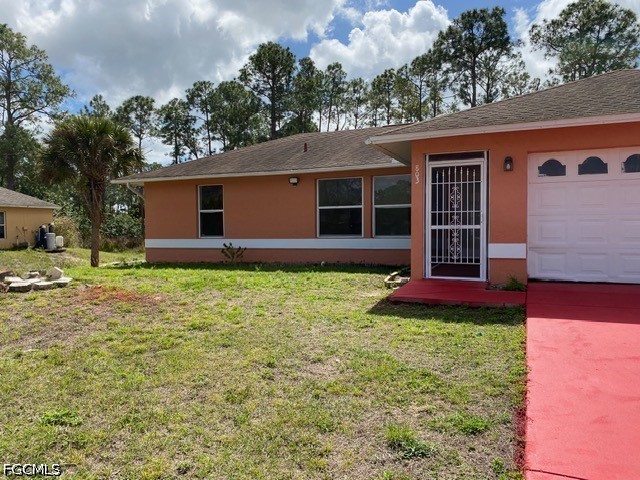 3 bed home in Lehigh Acres