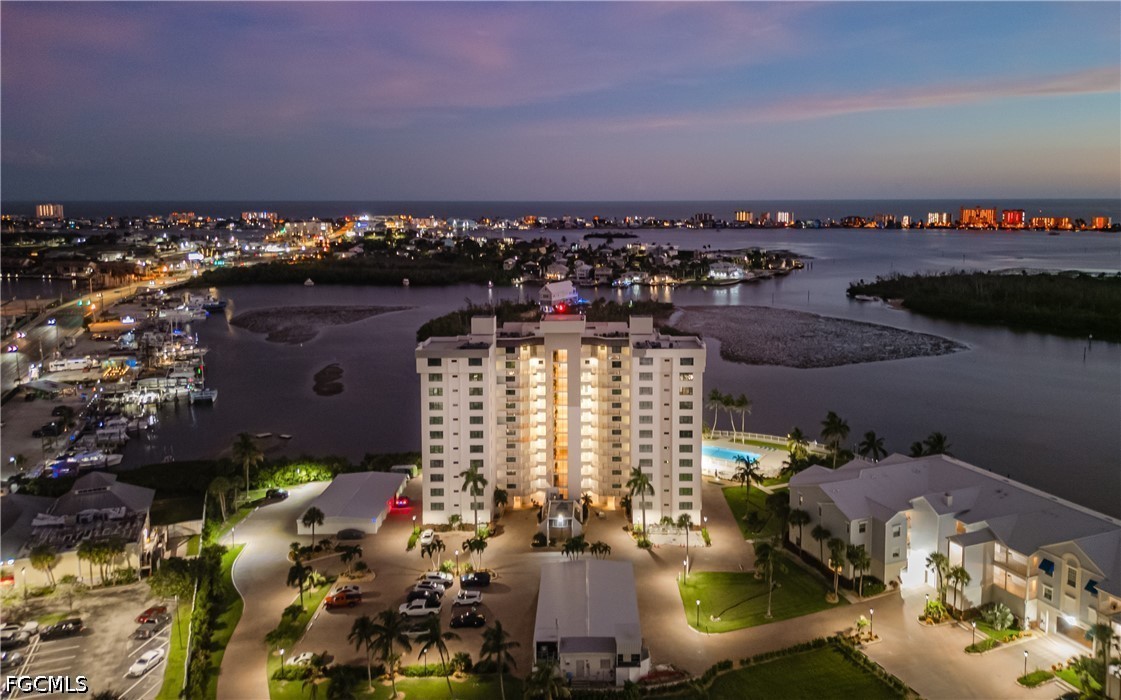 2 bed home in Fort Myers Beach