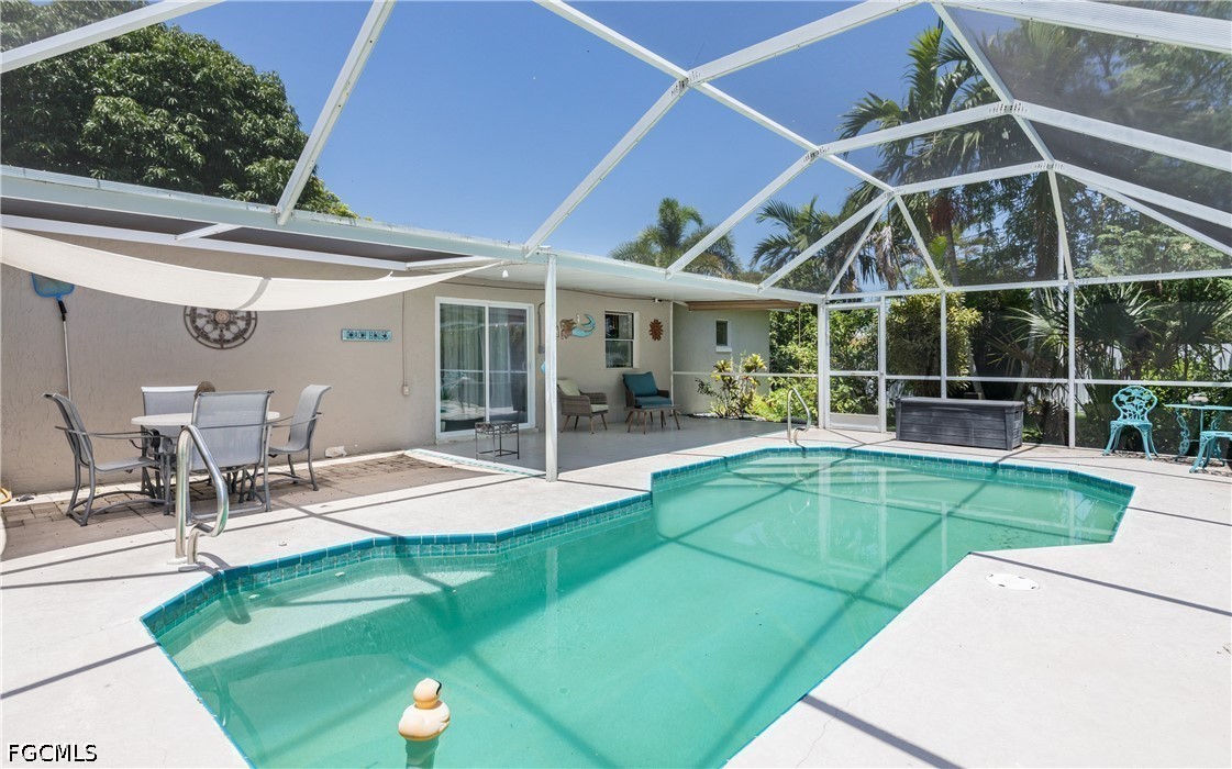 3 bed home in Cape Coral