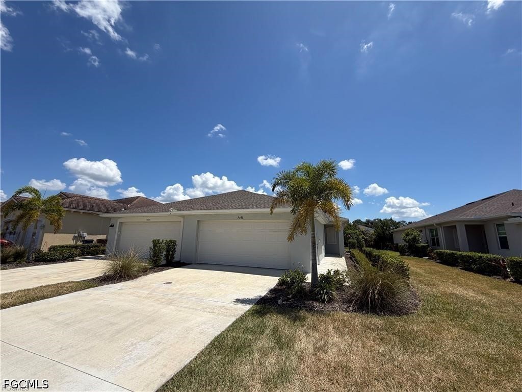 2 bed home in Lehigh Acres