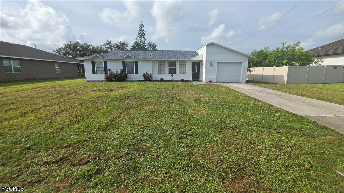 3 bed home in Cape Coral