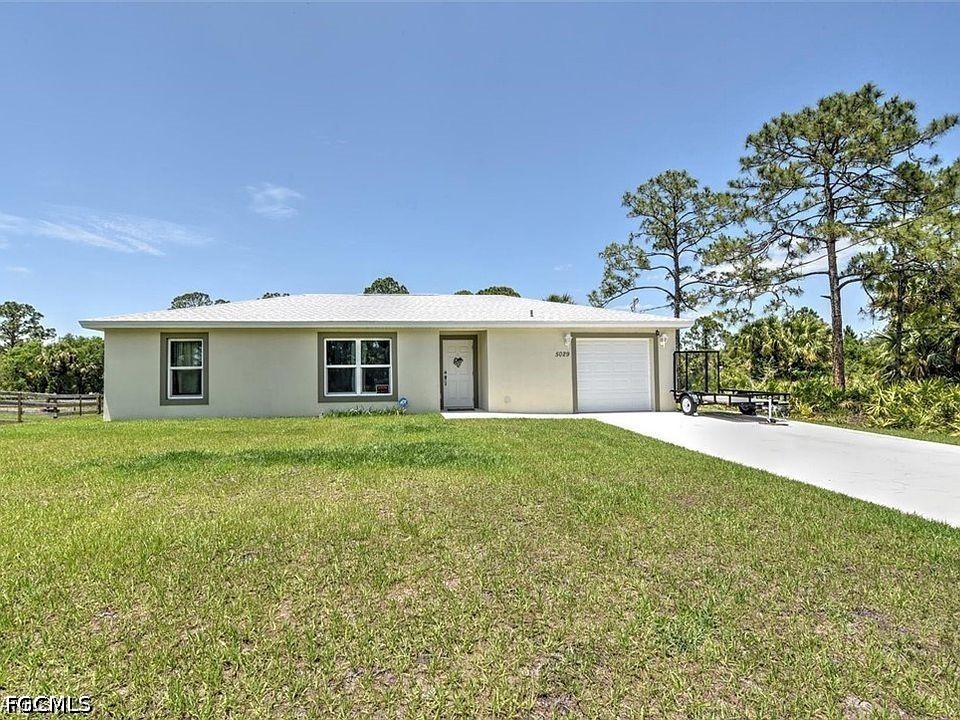 3 bed home in Labelle