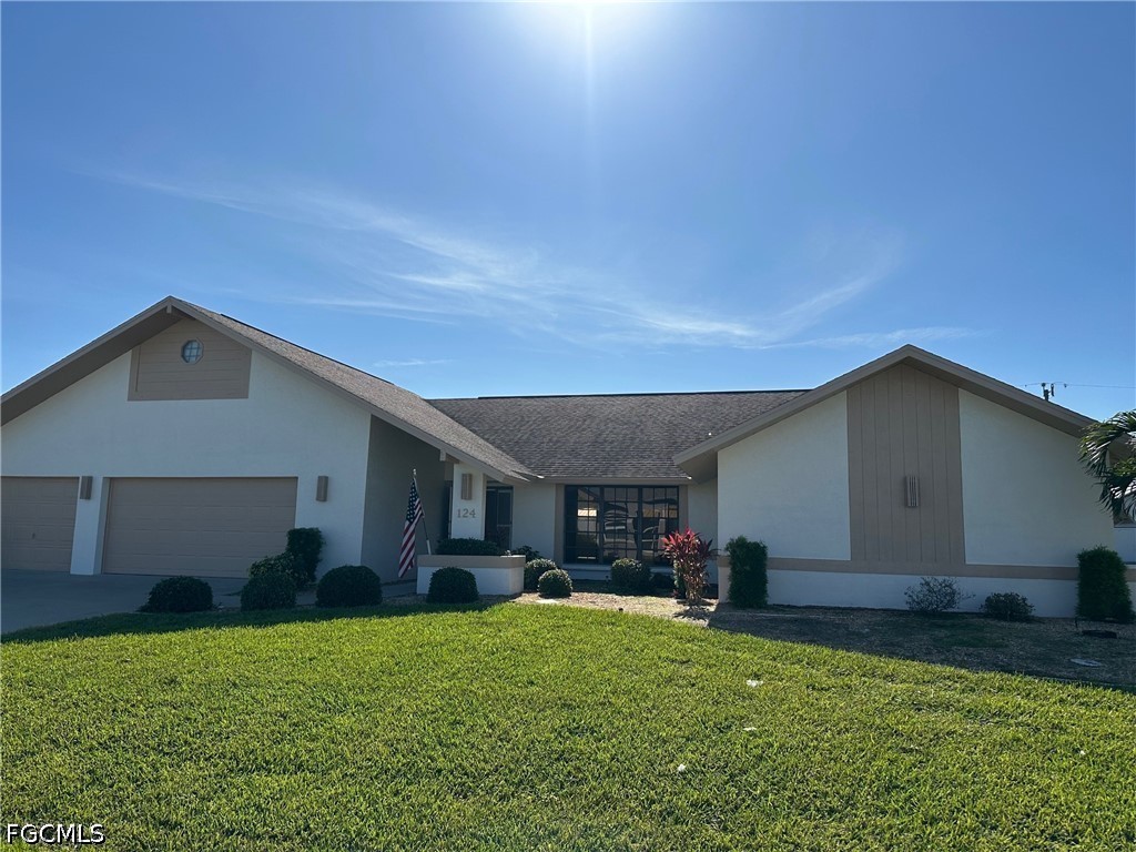 4 bed home in Cape Coral