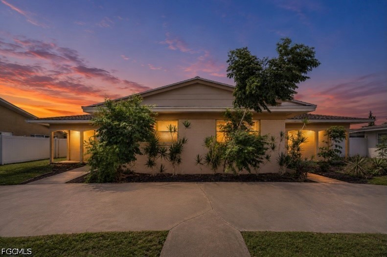 4 bed home in Cape Coral