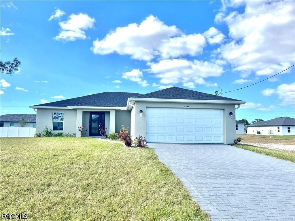 4 bed home in Cape Coral