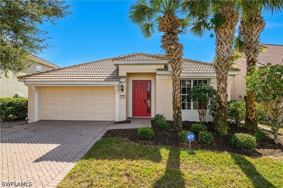 4 bed home in Naples
