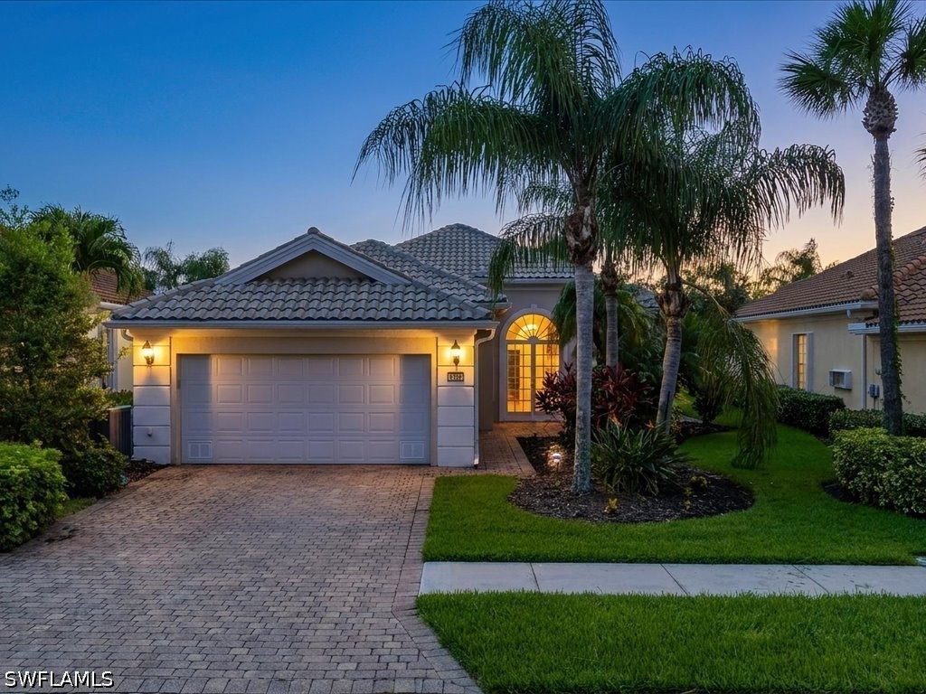 3 bed home in Naples