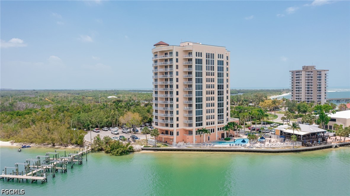 1 bed home in Bonita Springs
