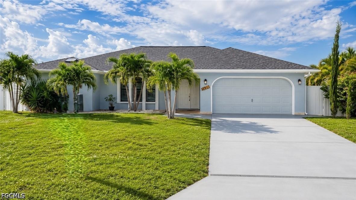3 bed home in Cape Coral