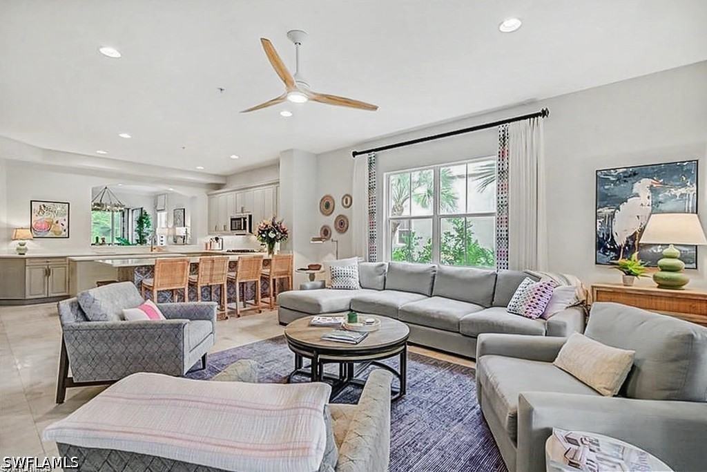 3 bed home in Naples