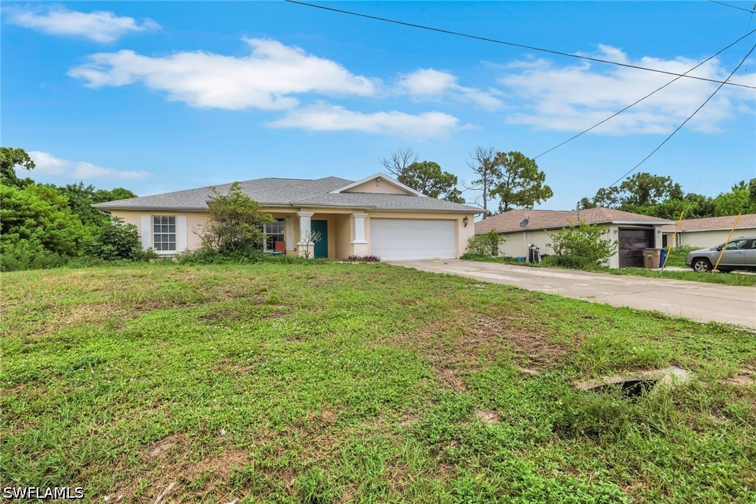 3 bed home in Lehigh Acres