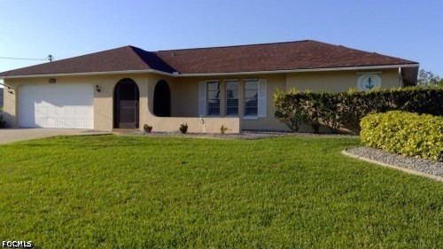 3 bed home in Cape Coral