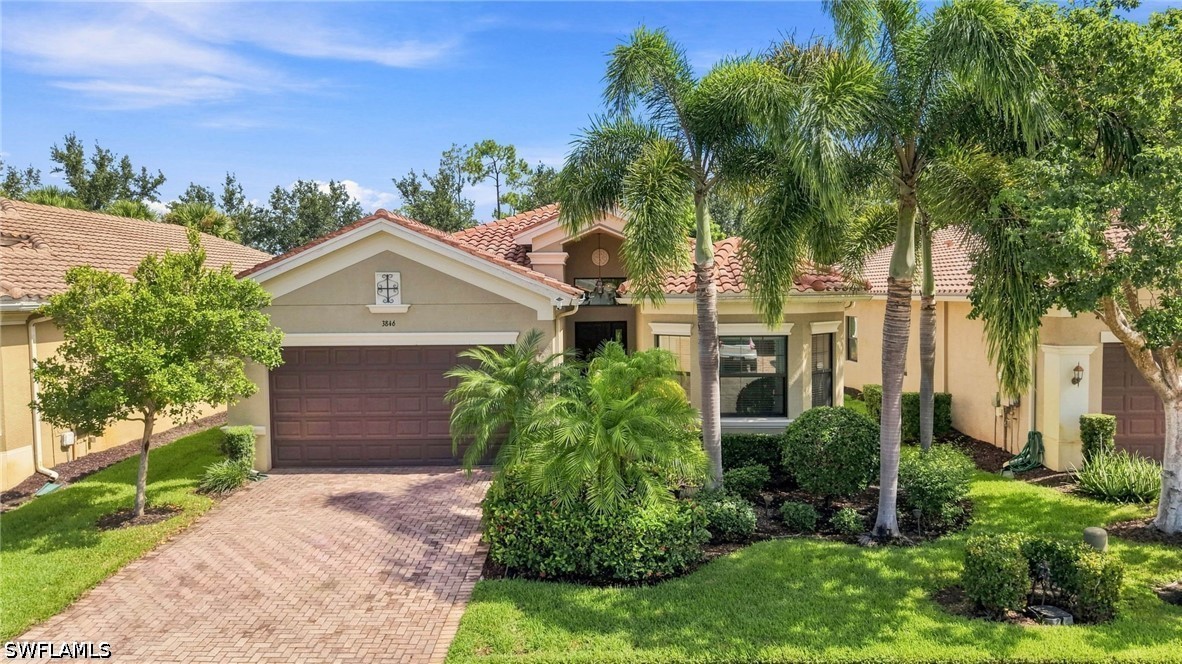 3 bed home in Naples