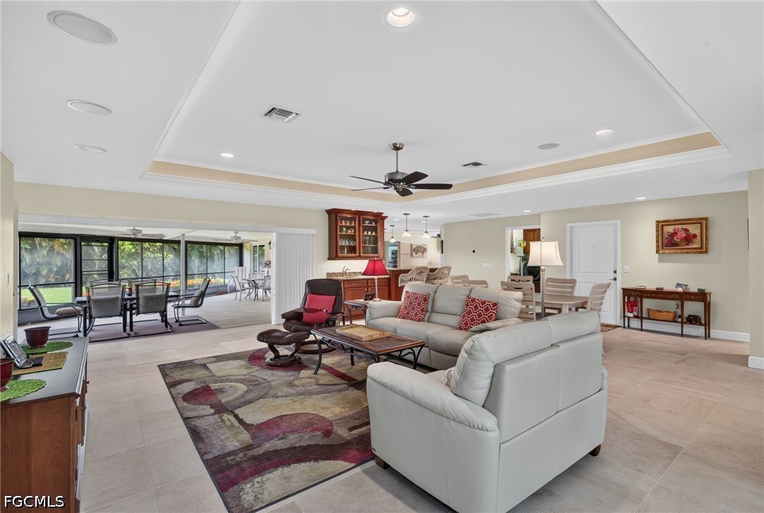 4 bed home in Fort Myers