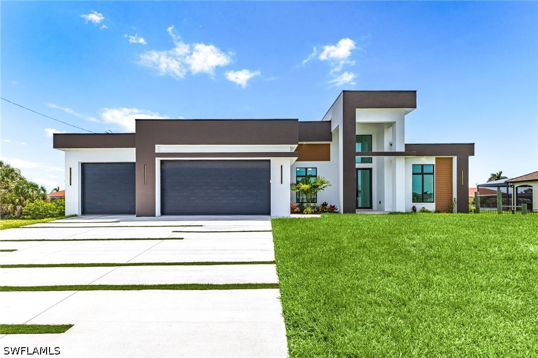 4 bed home in Cape Coral