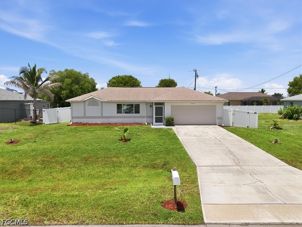 3 bed home in Cape Coral