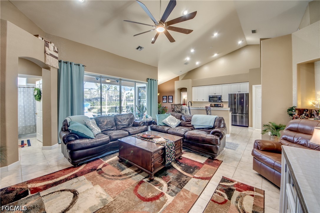 4 bed home in Fort Myers