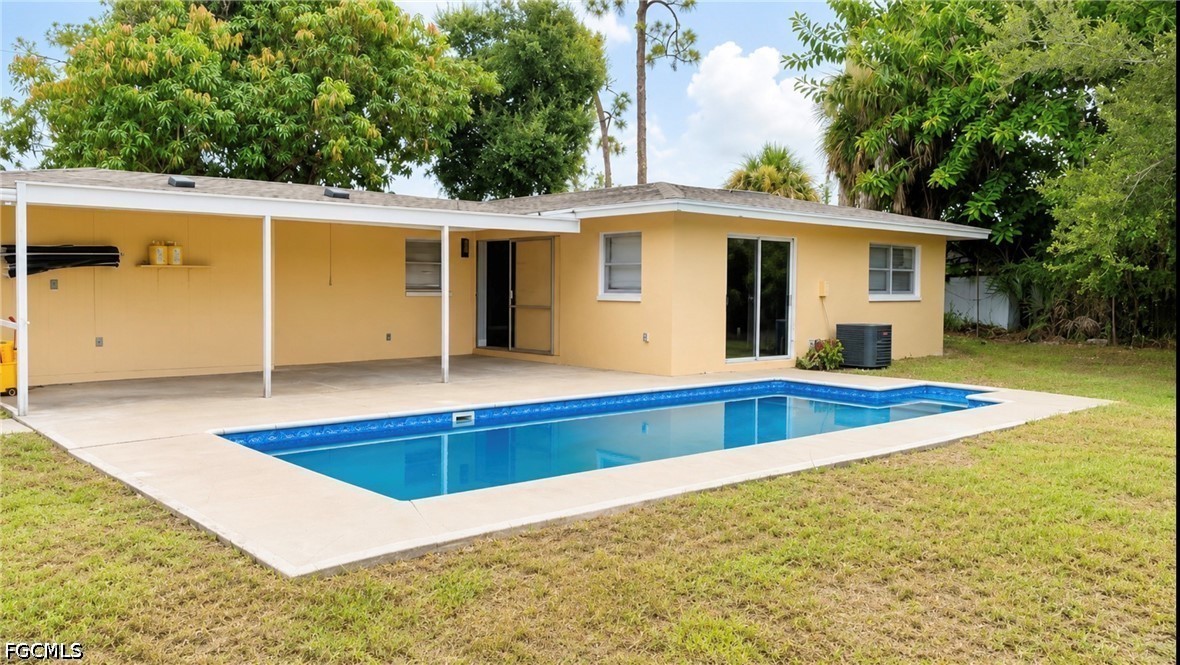 3 bed home in Fort Myers