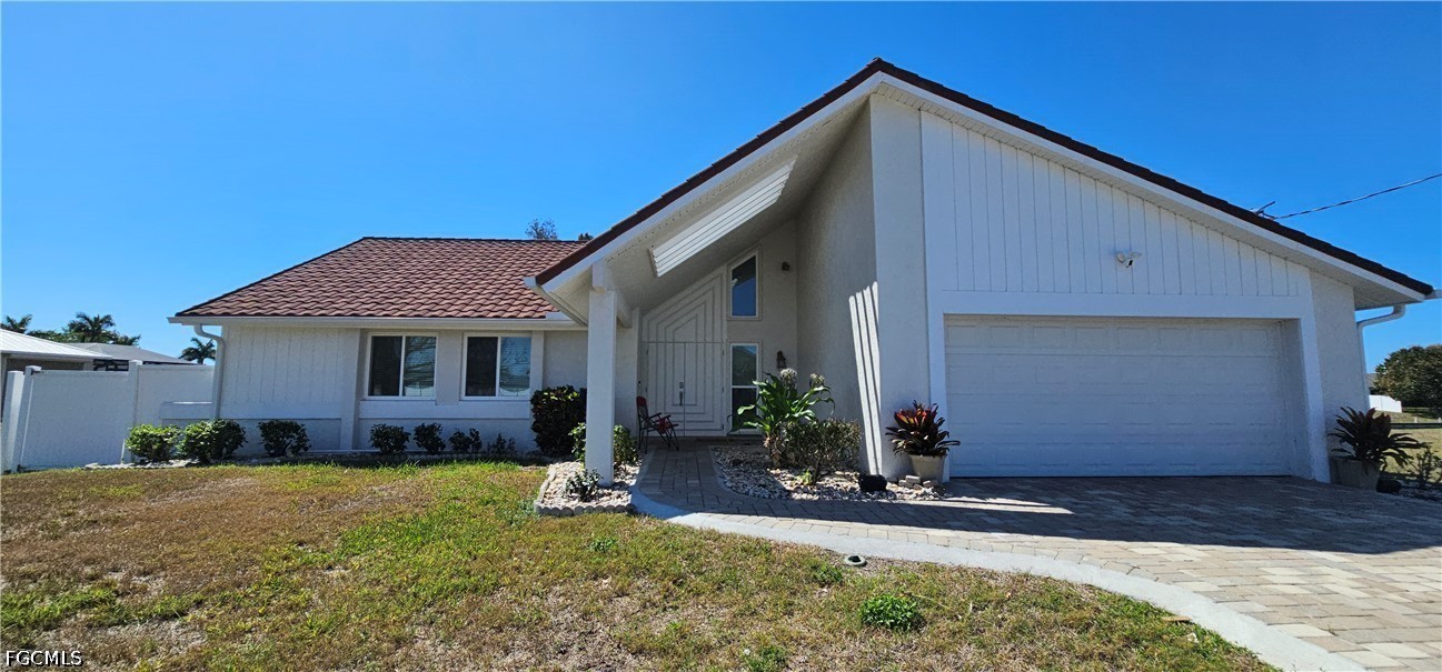3 bed home in Cape Coral