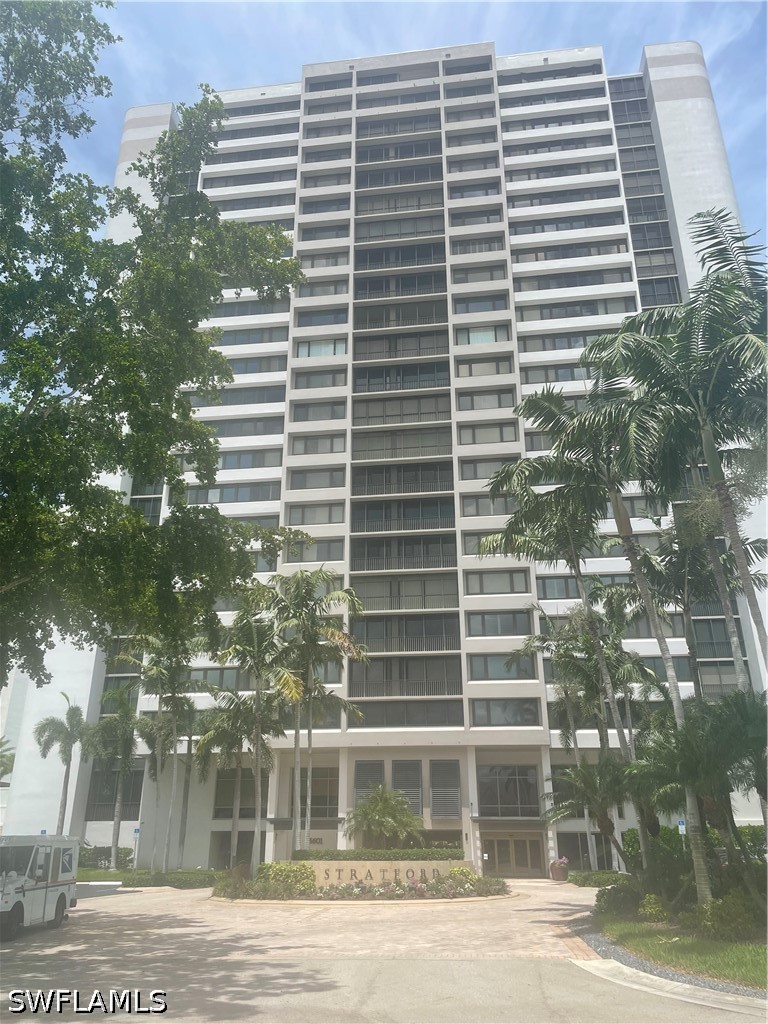 2 bed home in Naples