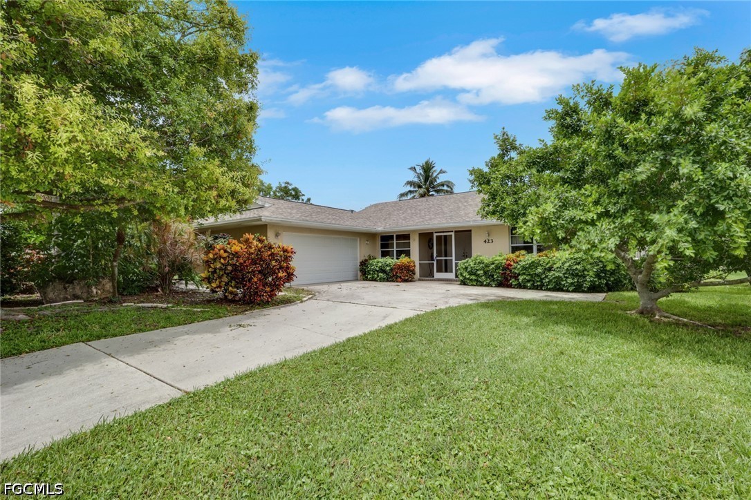 3 bed home in Cape Coral