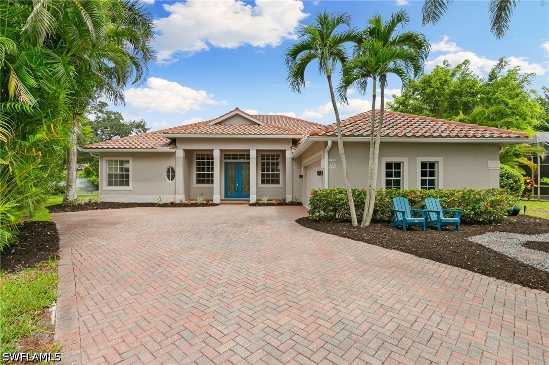 4 bed home in Naples