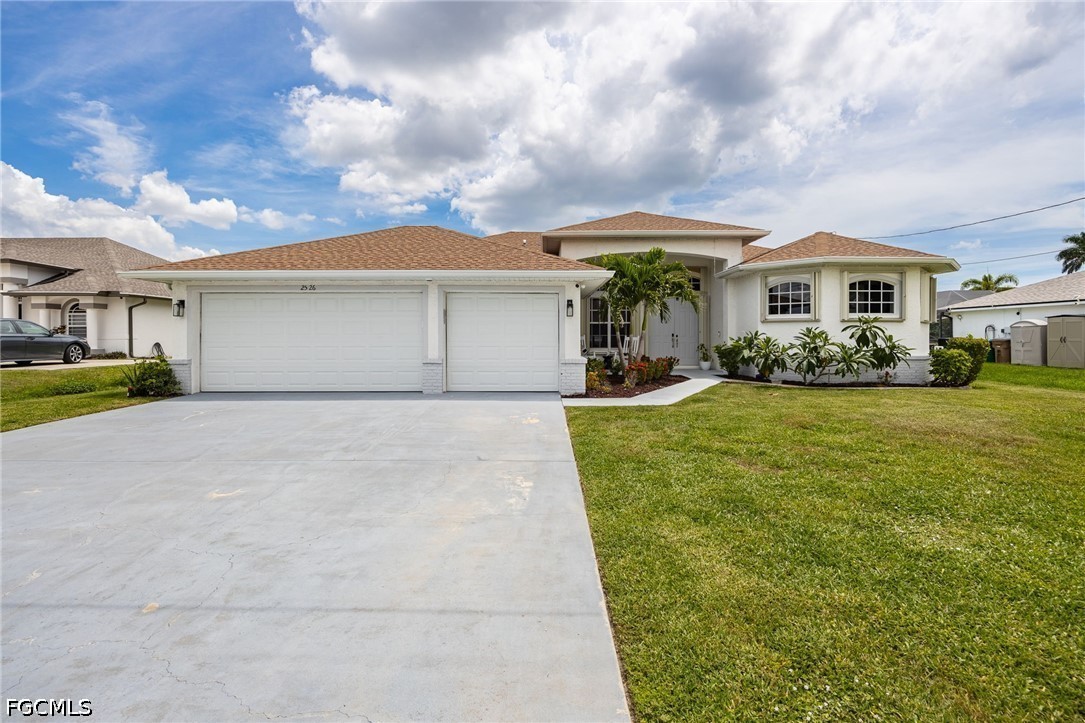 3 bed home in Cape Coral