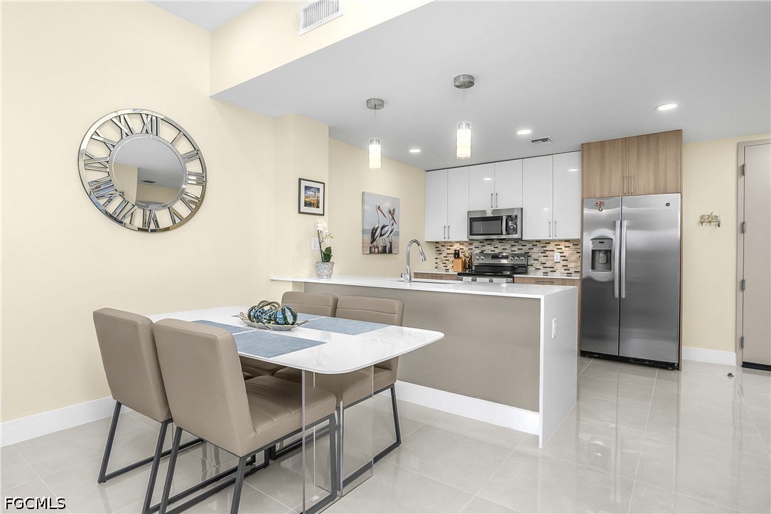 1 bed home in Bonita Springs