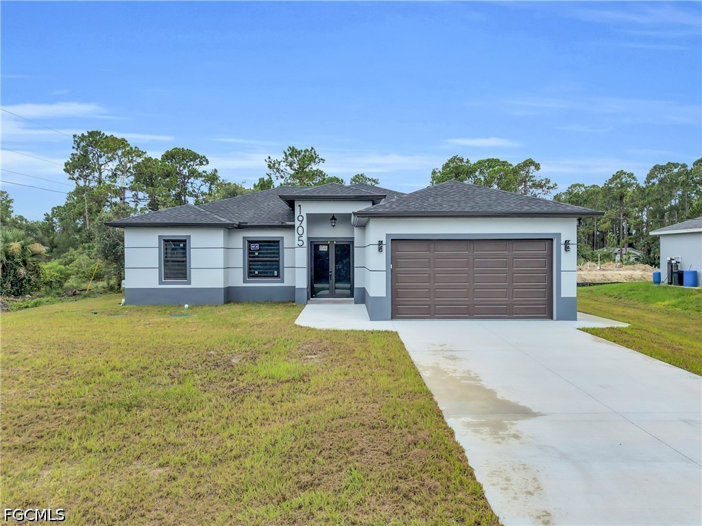 4 bed home in Lehigh Acres