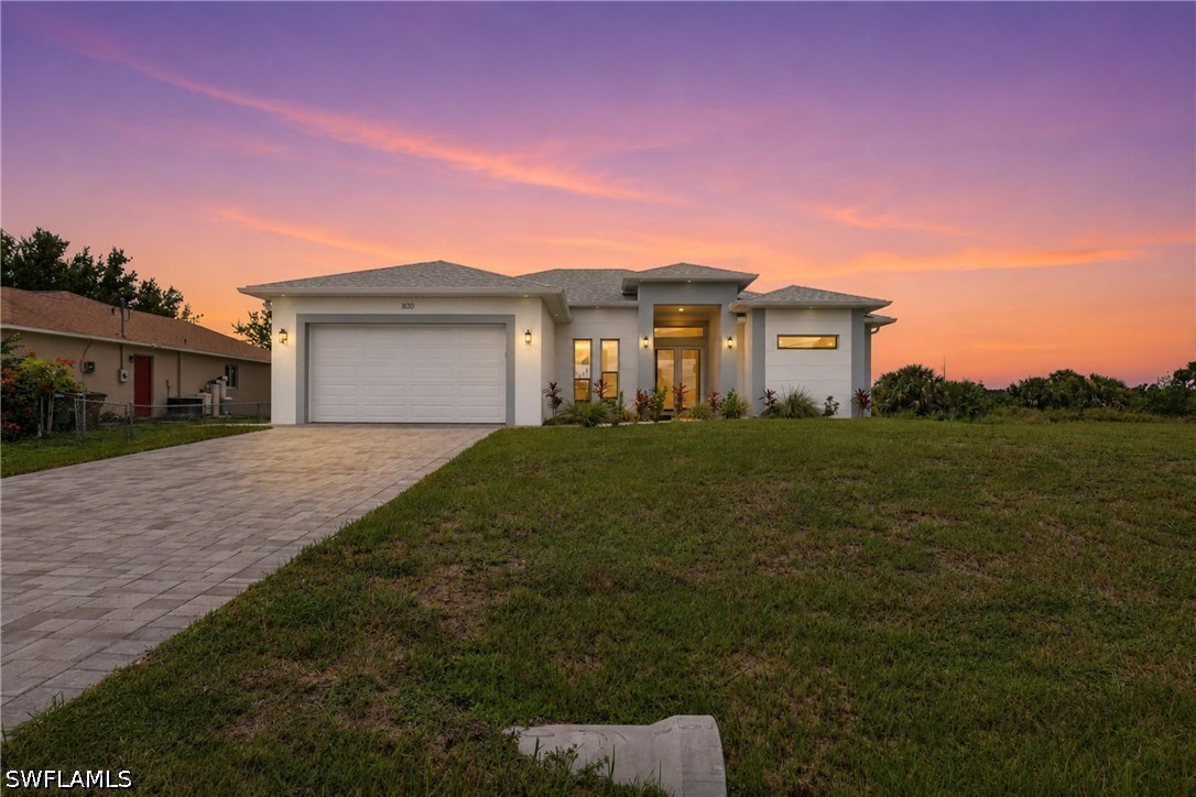 3 bed home in Cape Coral