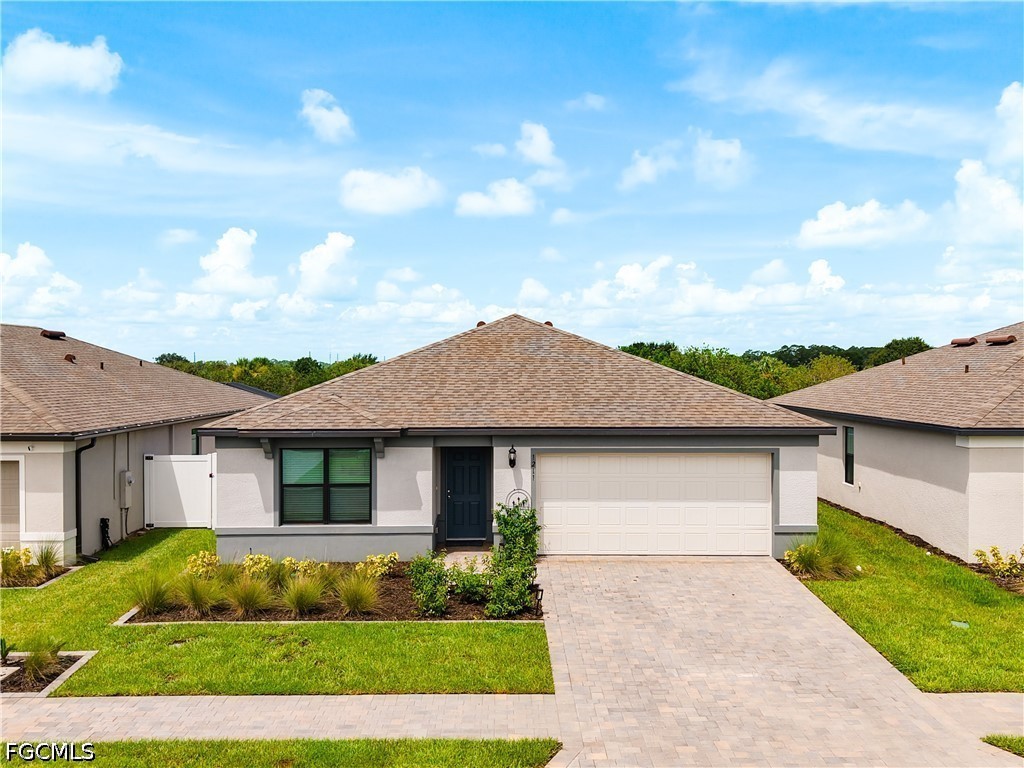 4 bed home in Labelle