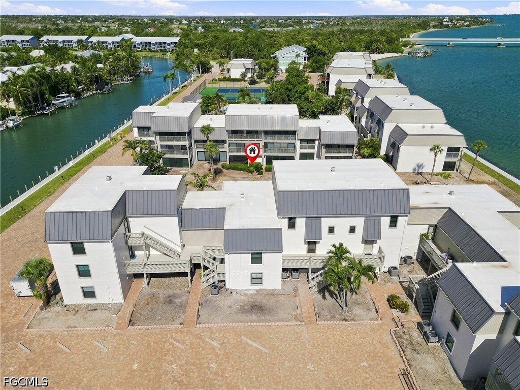 2 bed home in Sanibel