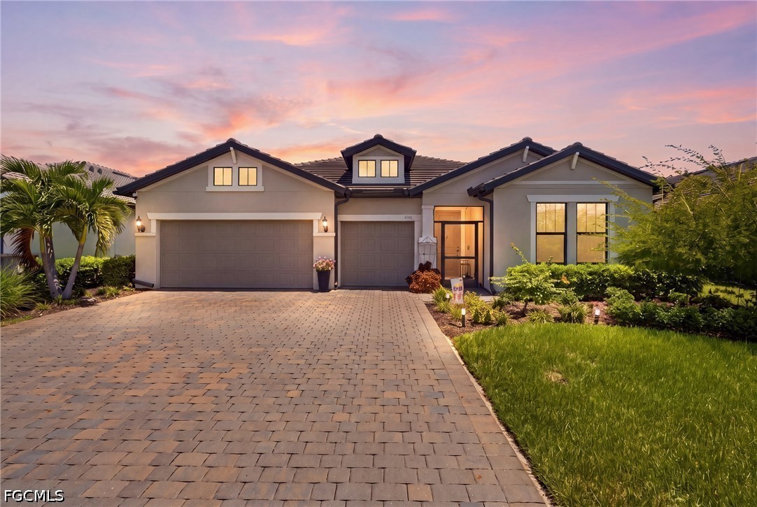 4 bed home in Fort Myers