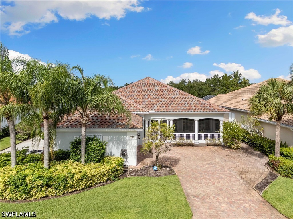 3 bed home in Naples