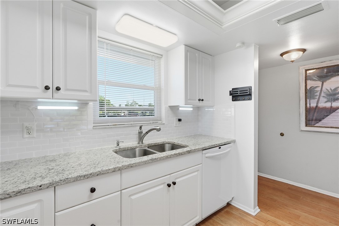 2 bed home in Naples
