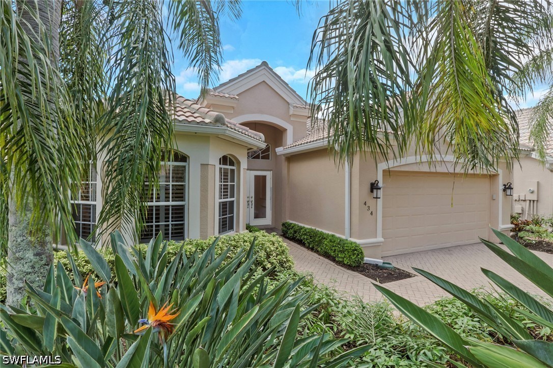 3 bed home in Naples