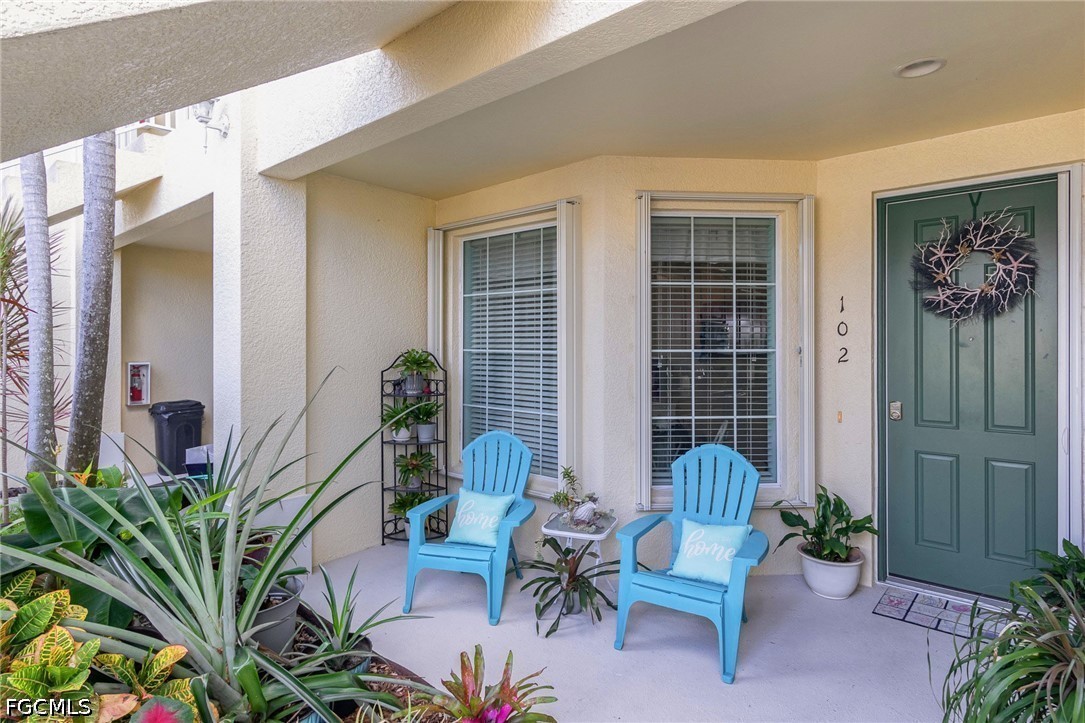 2 bed home in Fort Myers
