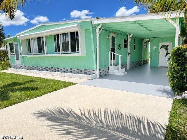 2 bed home in Naples