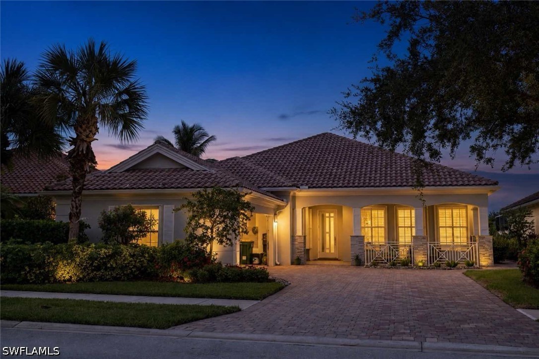 3 bed home in Naples