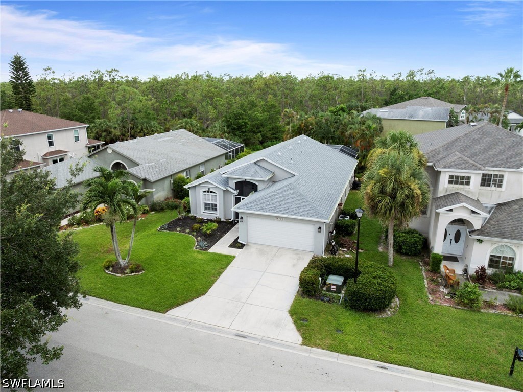 4 bed home in Estero