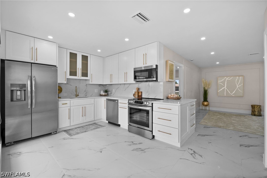 2 bed home in Naples