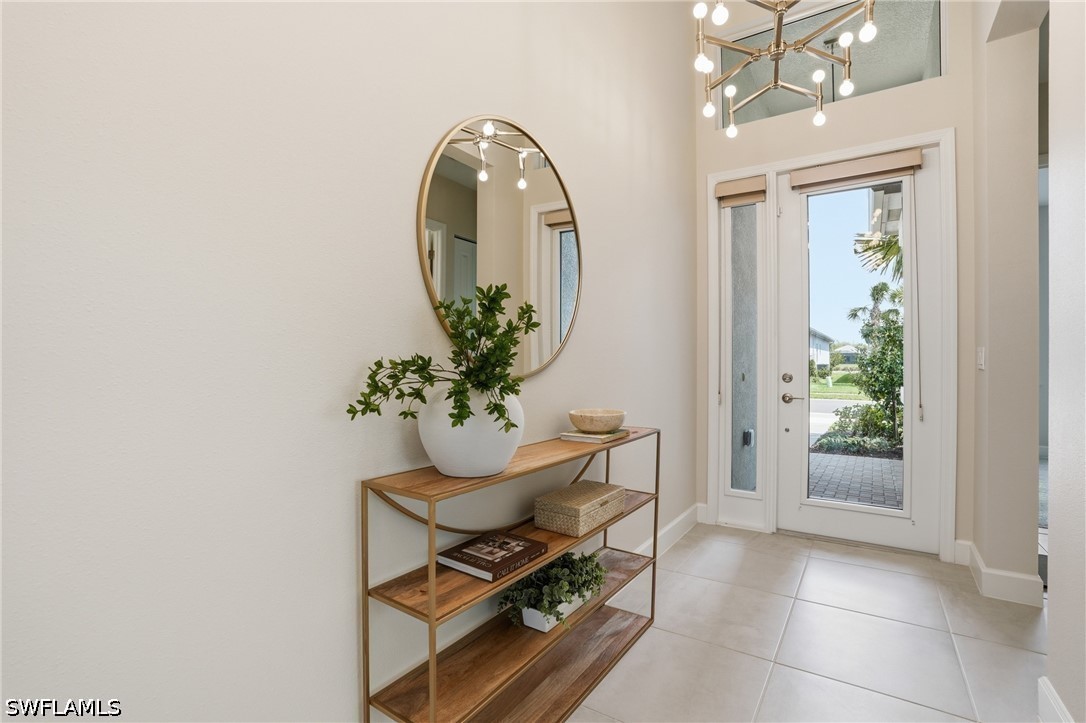 2 bed home in Naples