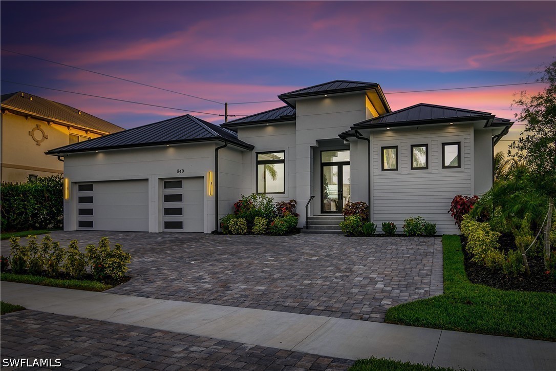 3 bed home in Marco Island