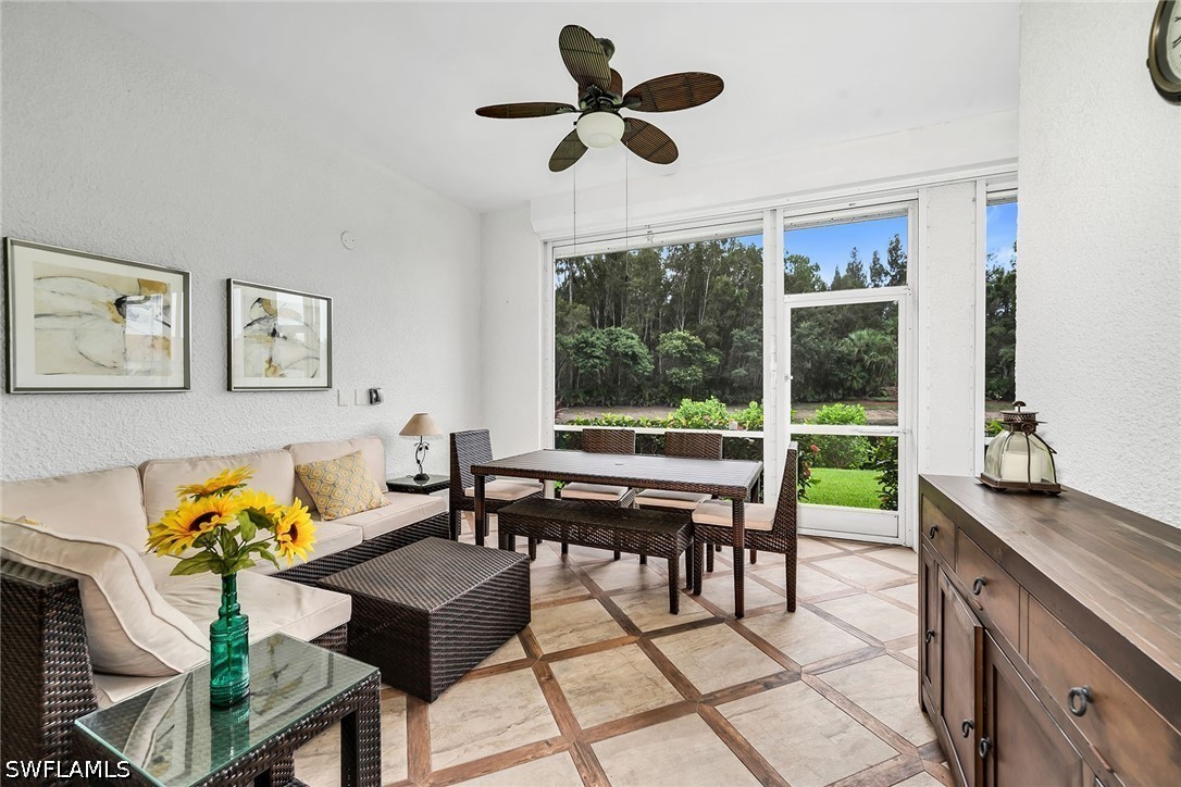 3 bed home in Naples