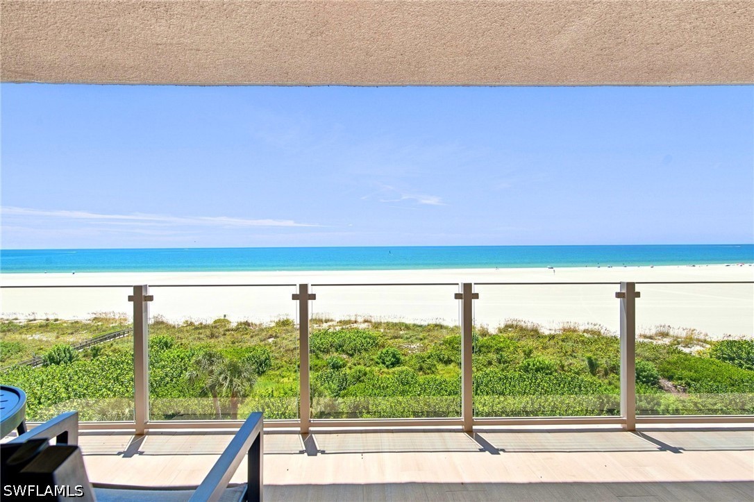 2 bed home in Marco Island