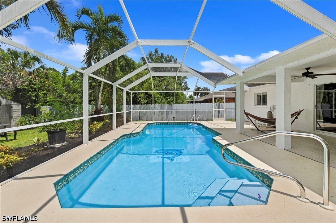 3 bed home in Naples