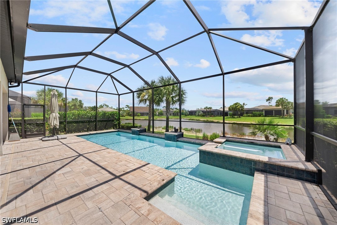 3 bed home in Naples